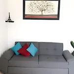 Modern Pool Side, 3 Bdrm House With Parking