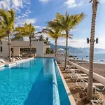 Harbor 171 With Amazing View Of The Ocean, Beach And Pool