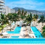 Harbor 171 With Amazing View Of The Ocean, Beach And Pool