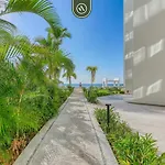 Amazing Studio With Oceanview - Pool - Beach - Gym