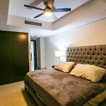 24Th Floor Beachfront 1 Bedroom