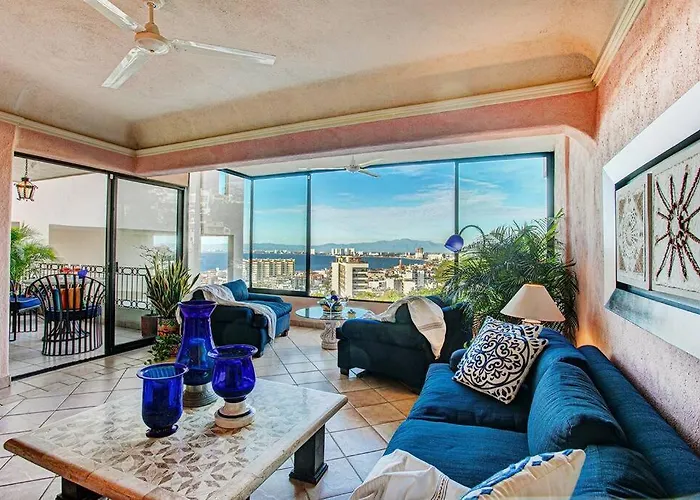 Amapas Oasis With Panoramic Views, Walk To Beach
