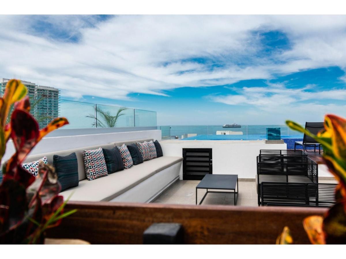 Zoho 206 Puerto Vallarta