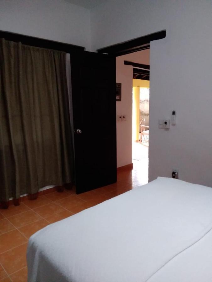 Hacienda Corona *