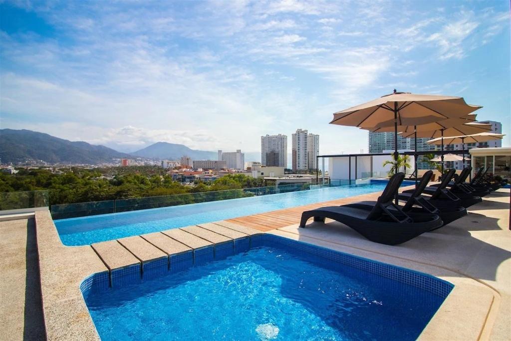 Isla Mexico * Puerto Vallarta