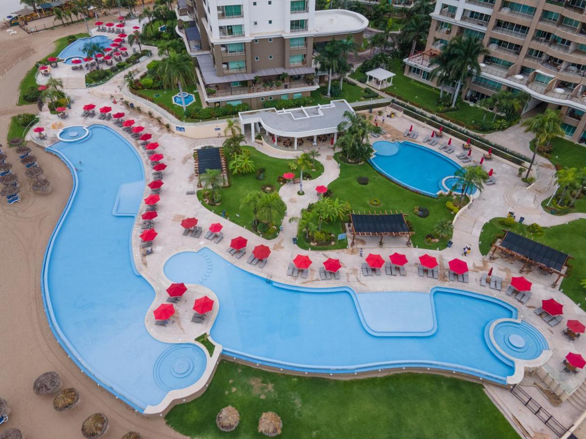 Ocean Front Sleeps 4 Adults-grand Venetian T3000-1606 Apartamento