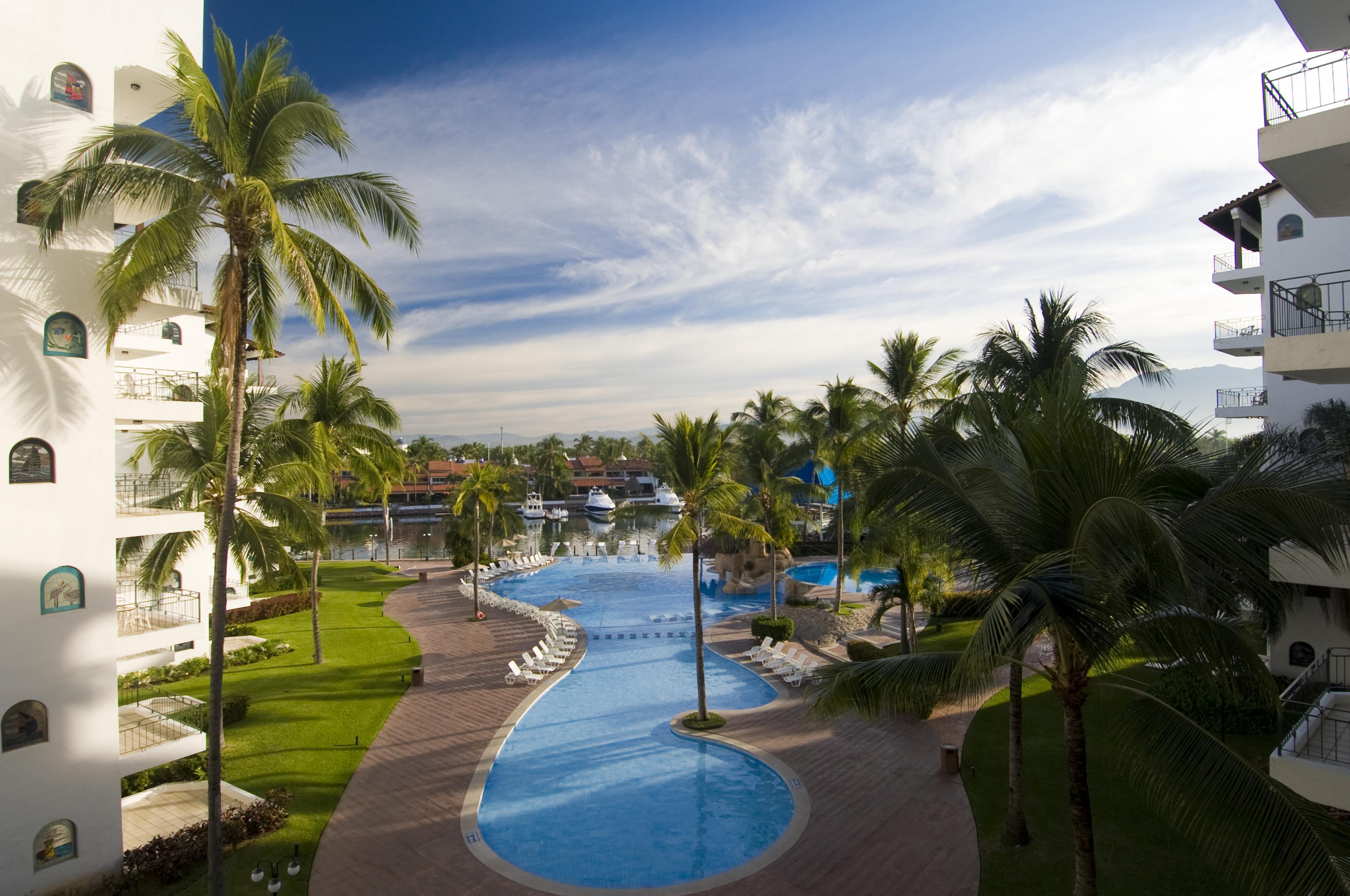Vamar Vallarta Marina & Beach Resort 4*