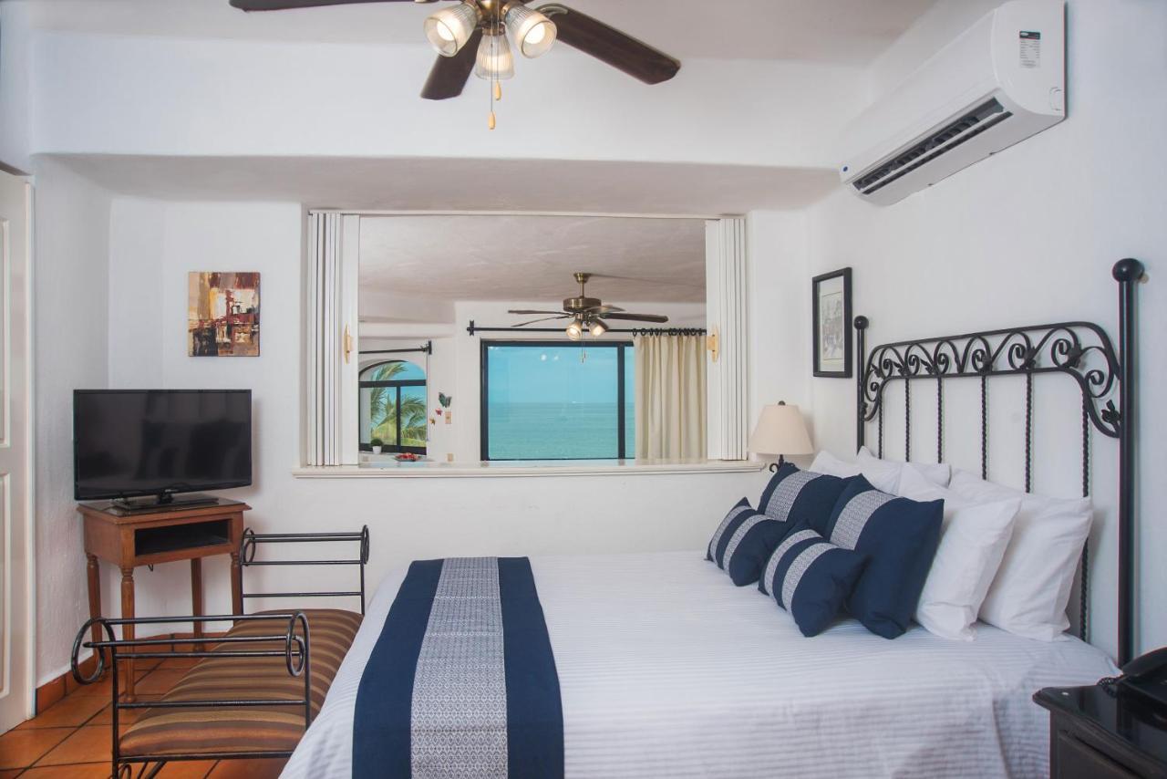 One Street Hotel *