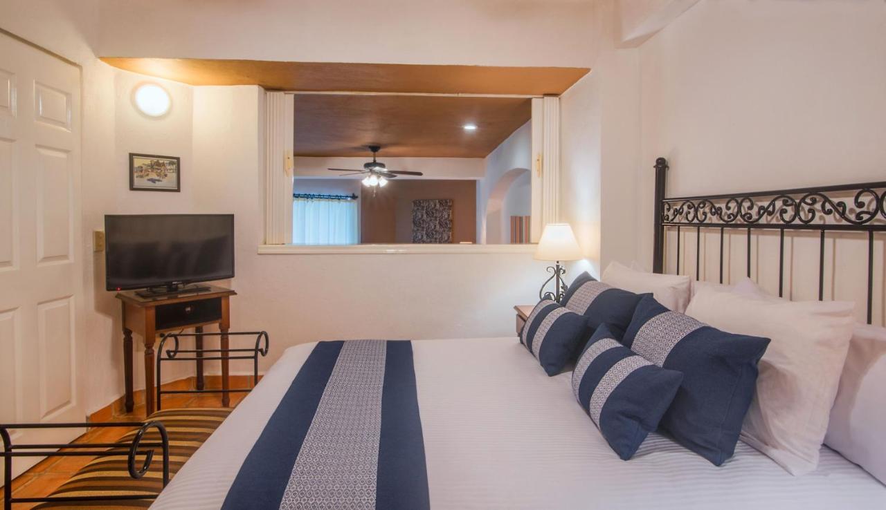 One Street Hotel *