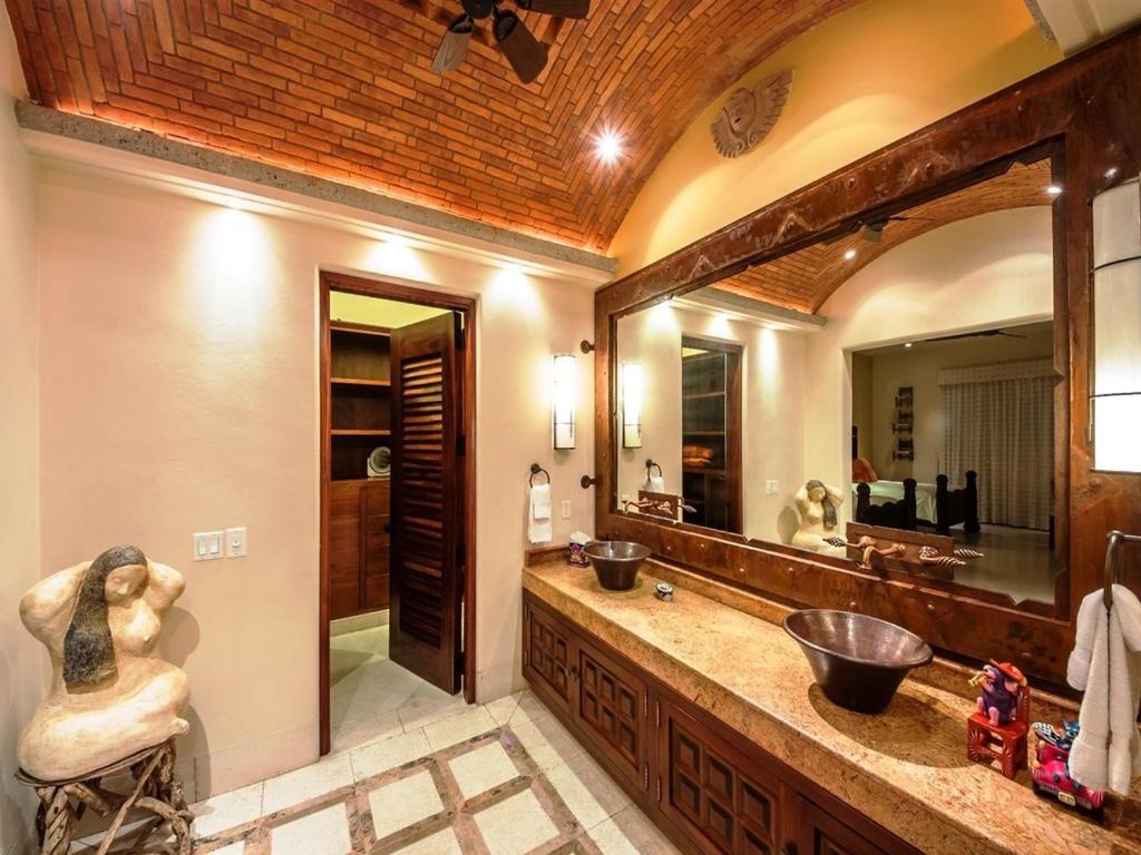 Bahia - 4 Br Villa *