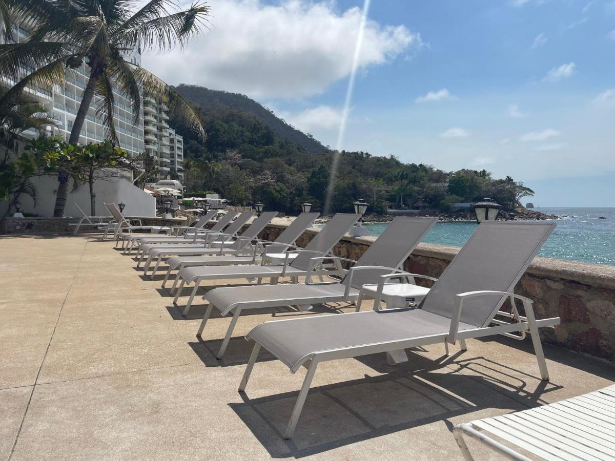 Apartment Ocean Front Penthouse Newly Renovated, Sleeps 6, Casa Agua, Girasol *