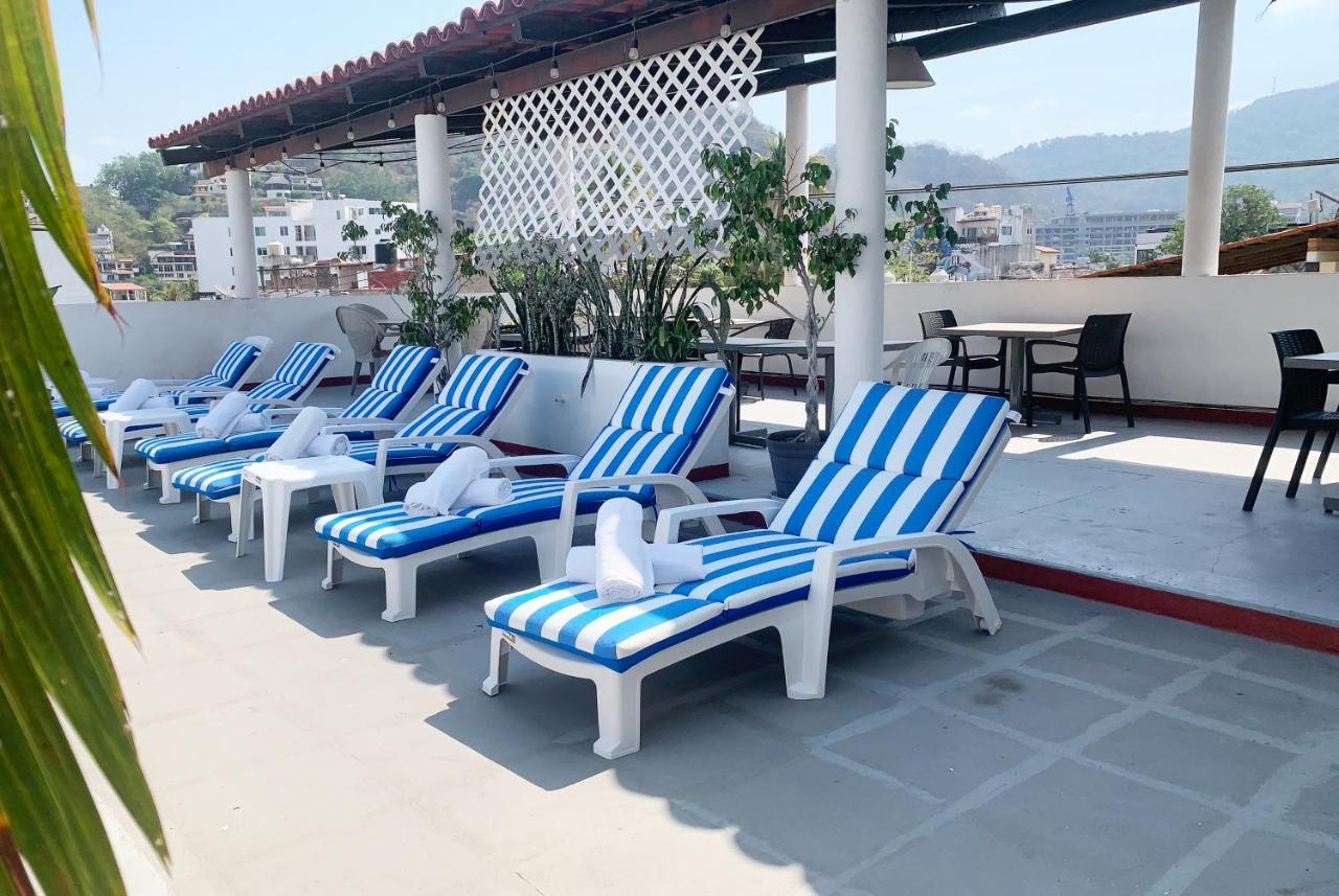 Hotel Pueblito Vallarta 3*
