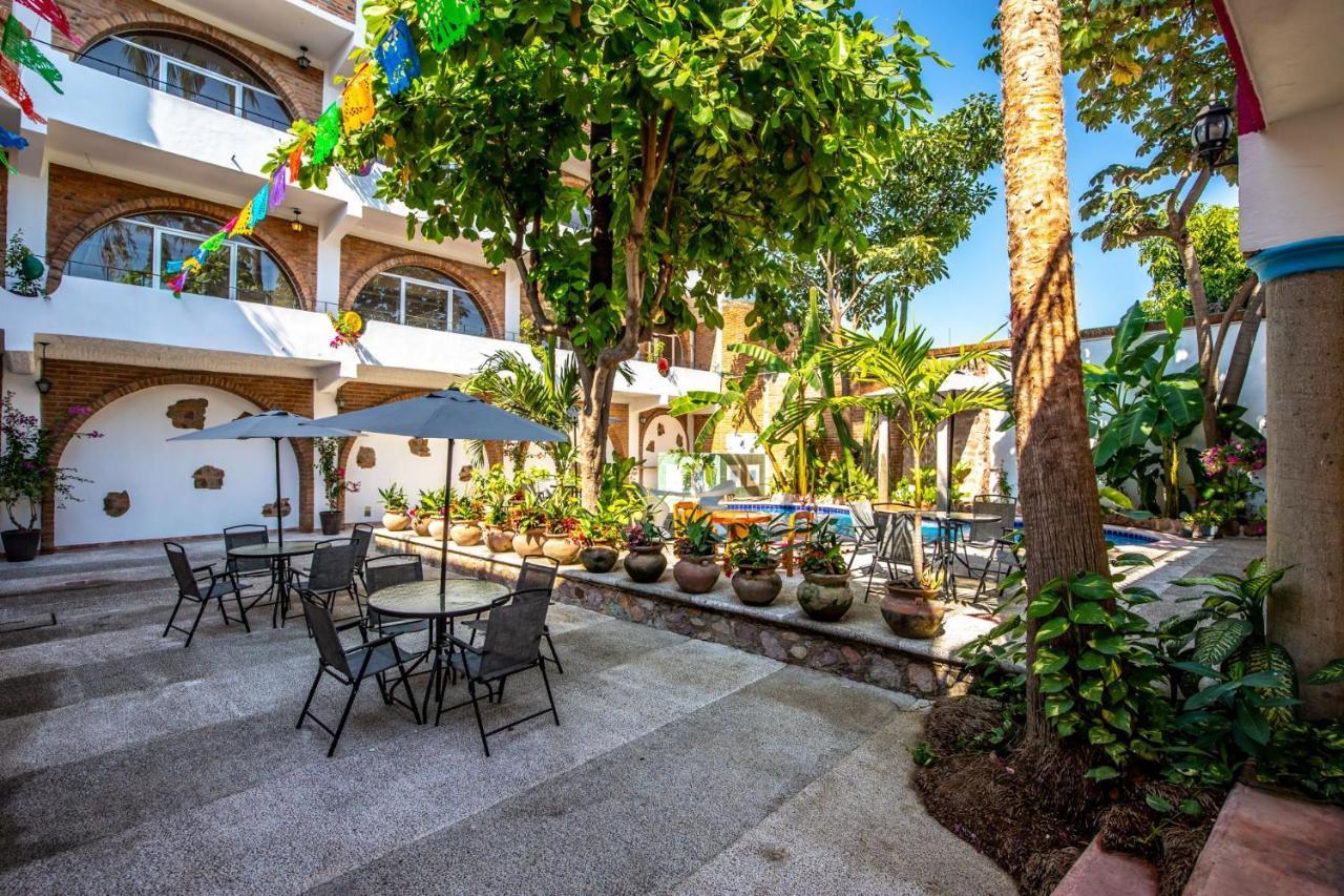 Dance Studio & Swimming Pool Hotel 5*