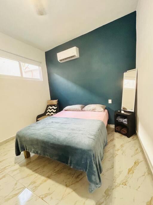 Apartamento Completo Con A/c A 2 Cuadras De La Playa Apartamento Puerto Vallarta