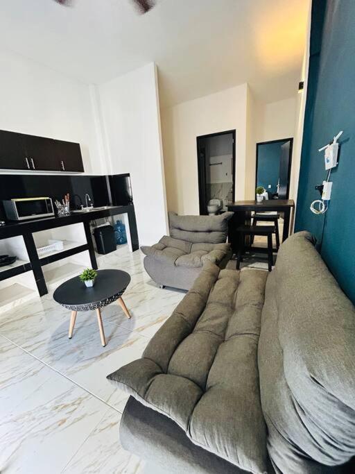 Apartamento Apartamento Completo Con A/c A 2 Cuadras De La Playa *
