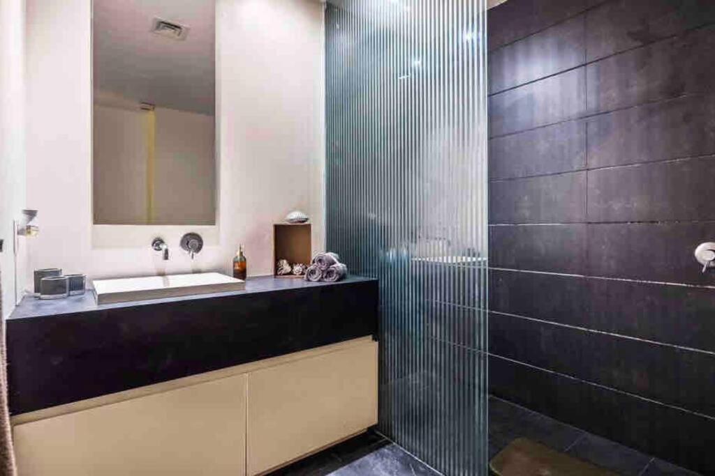 Free Transport ~ocean Views~ Romantic Zone Apartment
