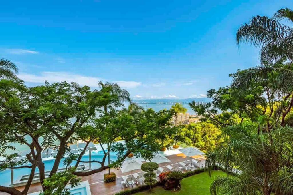 Free Transport ~ocean Views~ Romantic Zone Apartment *