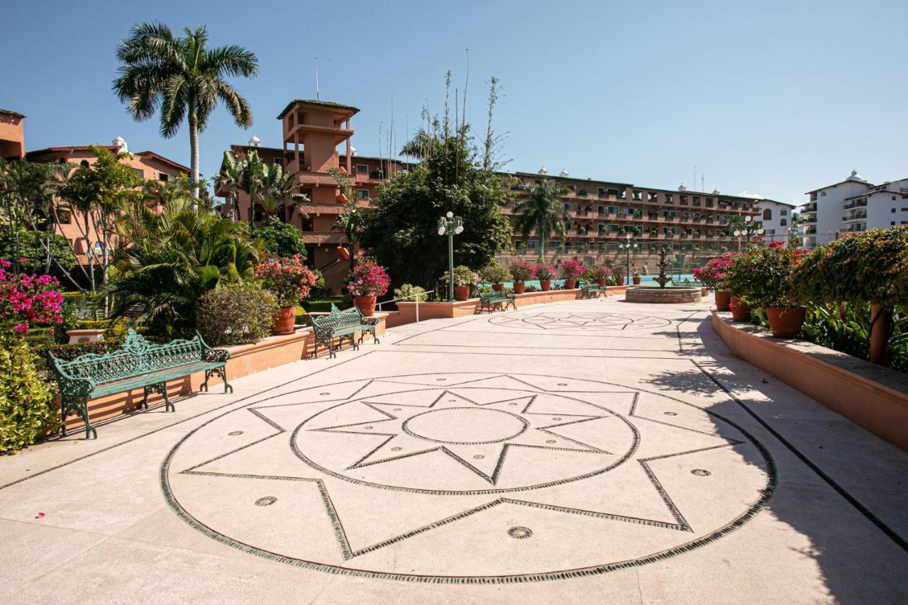 Avenida Paseo De La Marina 249, Marina Vallarta, 48335, Jal * Puerto Vallarta
