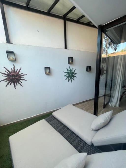 Apartment Luxury Condo-in The Heart Of Zona Romantica, Steps From Restaurants, Shops And Nightlife *