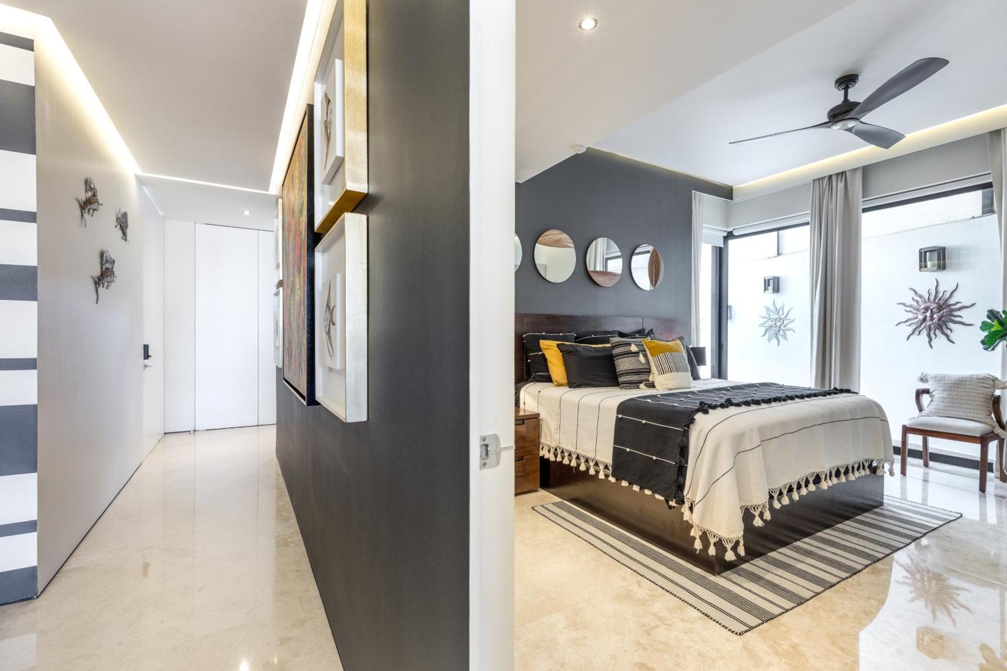 Apartment Luxury Condo-in The Heart Of Zona Romantica, Steps From Restaurants, Shops And Nightlife