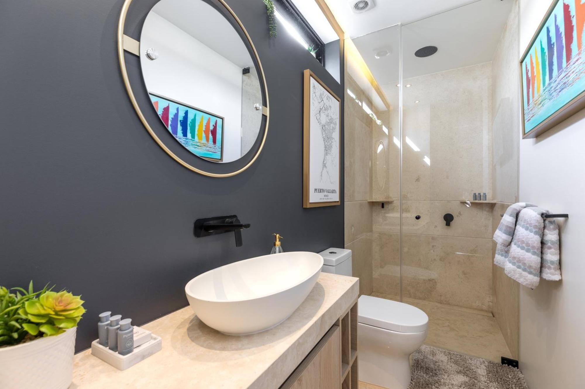 Apartment Luxury Condo-in The Heart Of Zona Romantica, Steps From Restaurants, Shops And Nightlife *