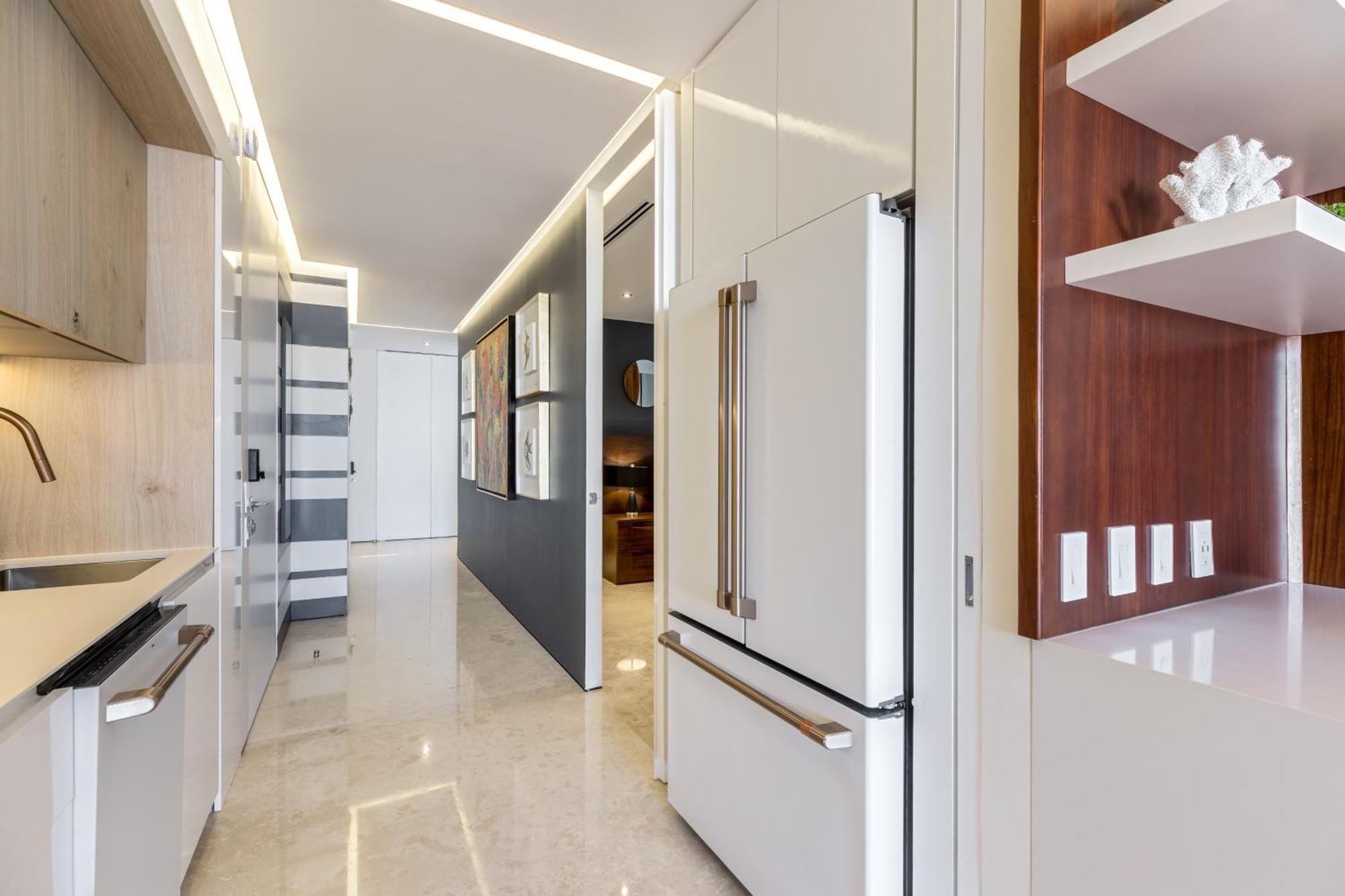 Luxury Condo-in The Heart Of Zona Romantica, Steps From Restaurants, Shops And Nightlife * Puerto Vallarta