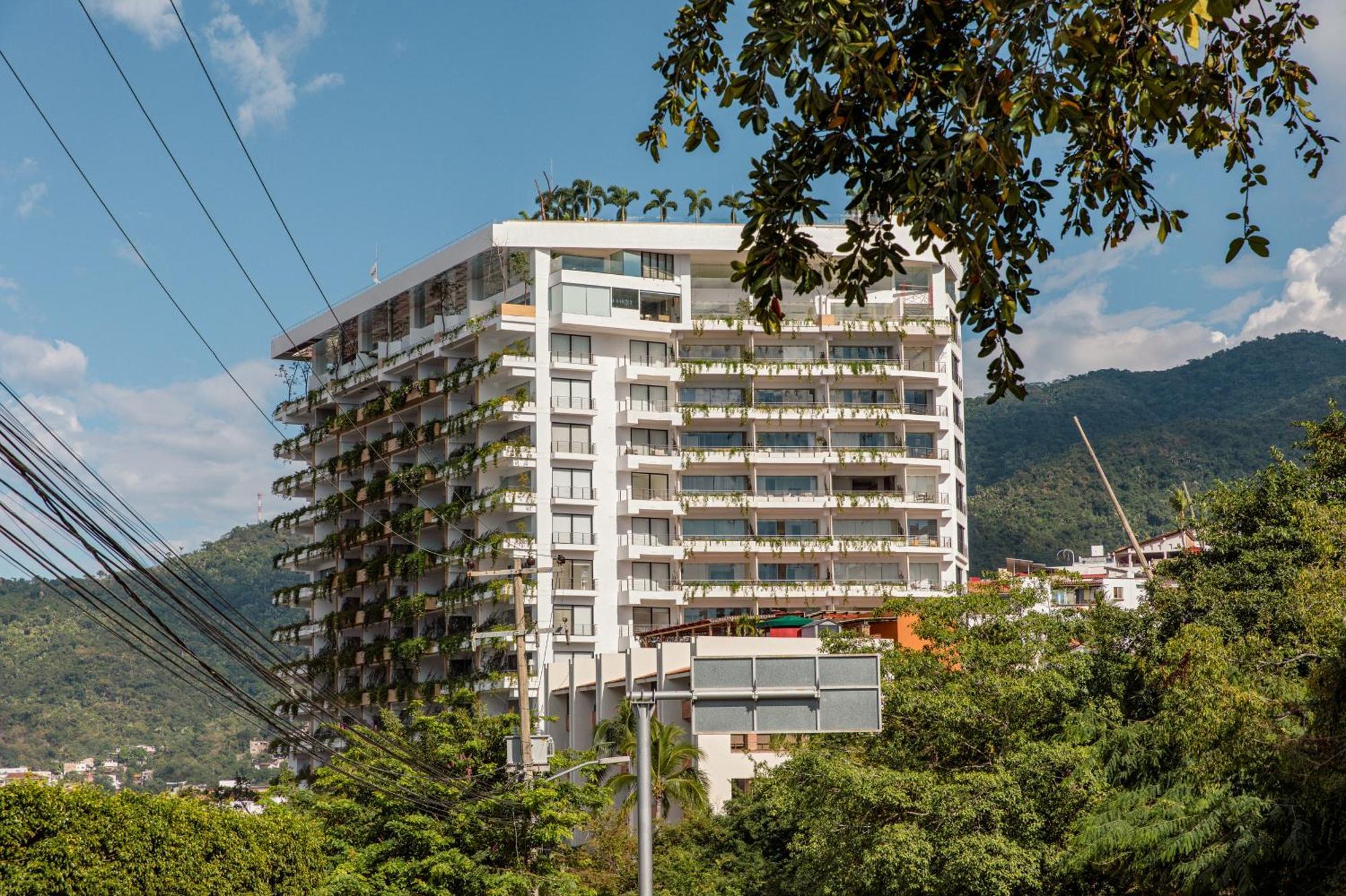 Apartment Luxury Condo-in The Heart Of Zona Romantica, Steps From Restaurants, Shops And Nightlife