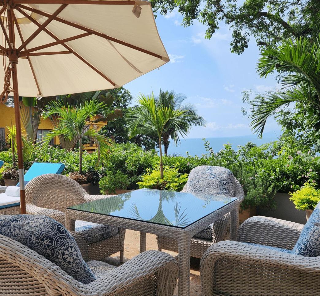 Beachfront Summer Villa Puerto Vallarta