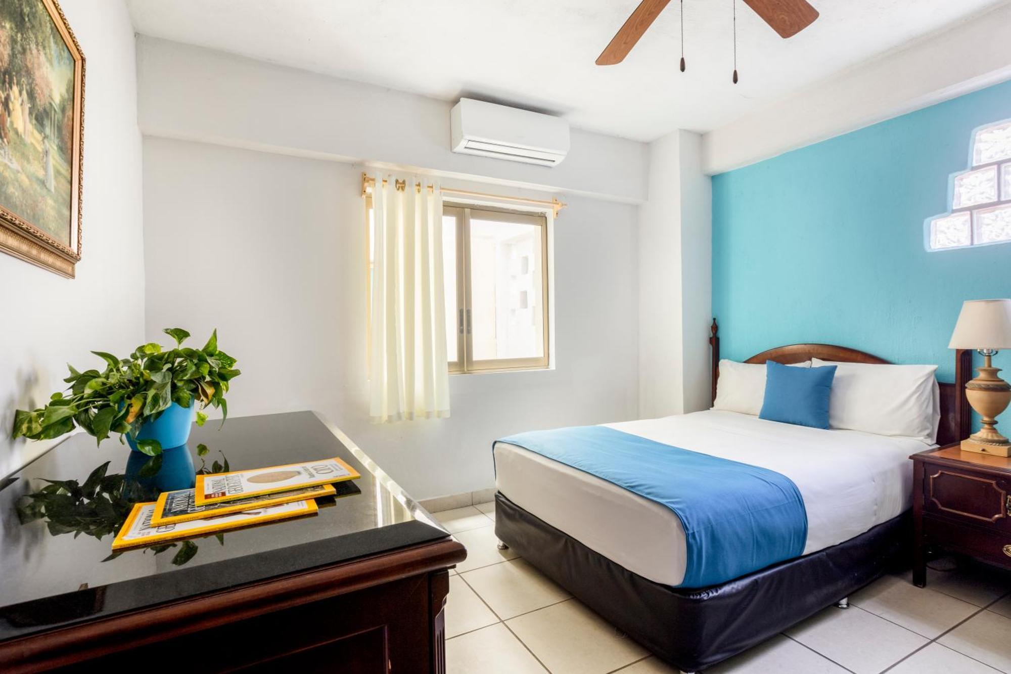 Pueblito Vallarta Hotel
