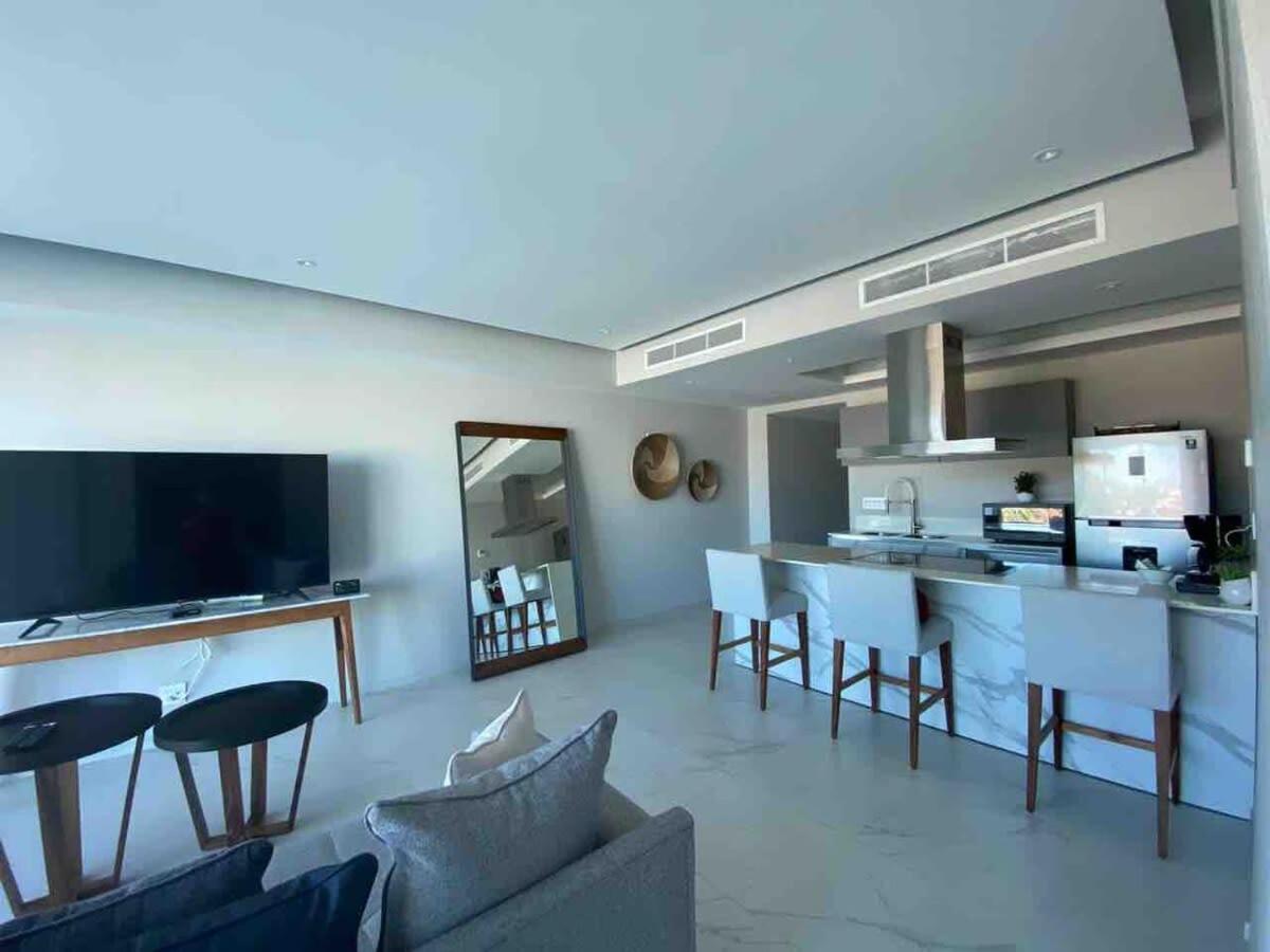 New Nautico With Marina View And Rooftop Pool Plus Gym Apartment