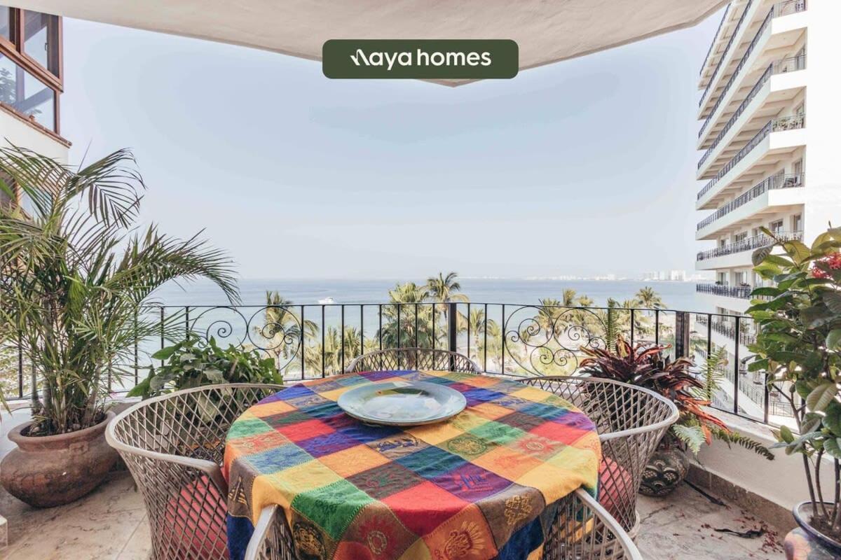 Ocean View 2br Condo-balcony-beach-pool Apartamento