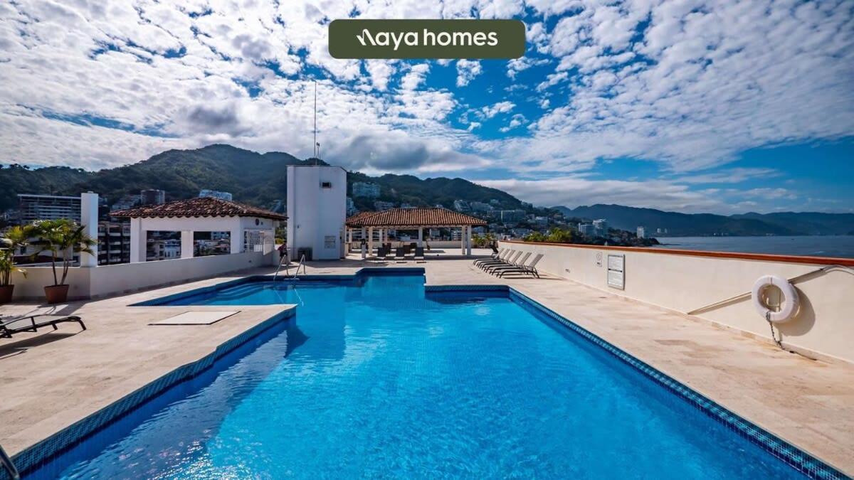 Apartment Front Building 2br Condo-balcony-beach-pool *