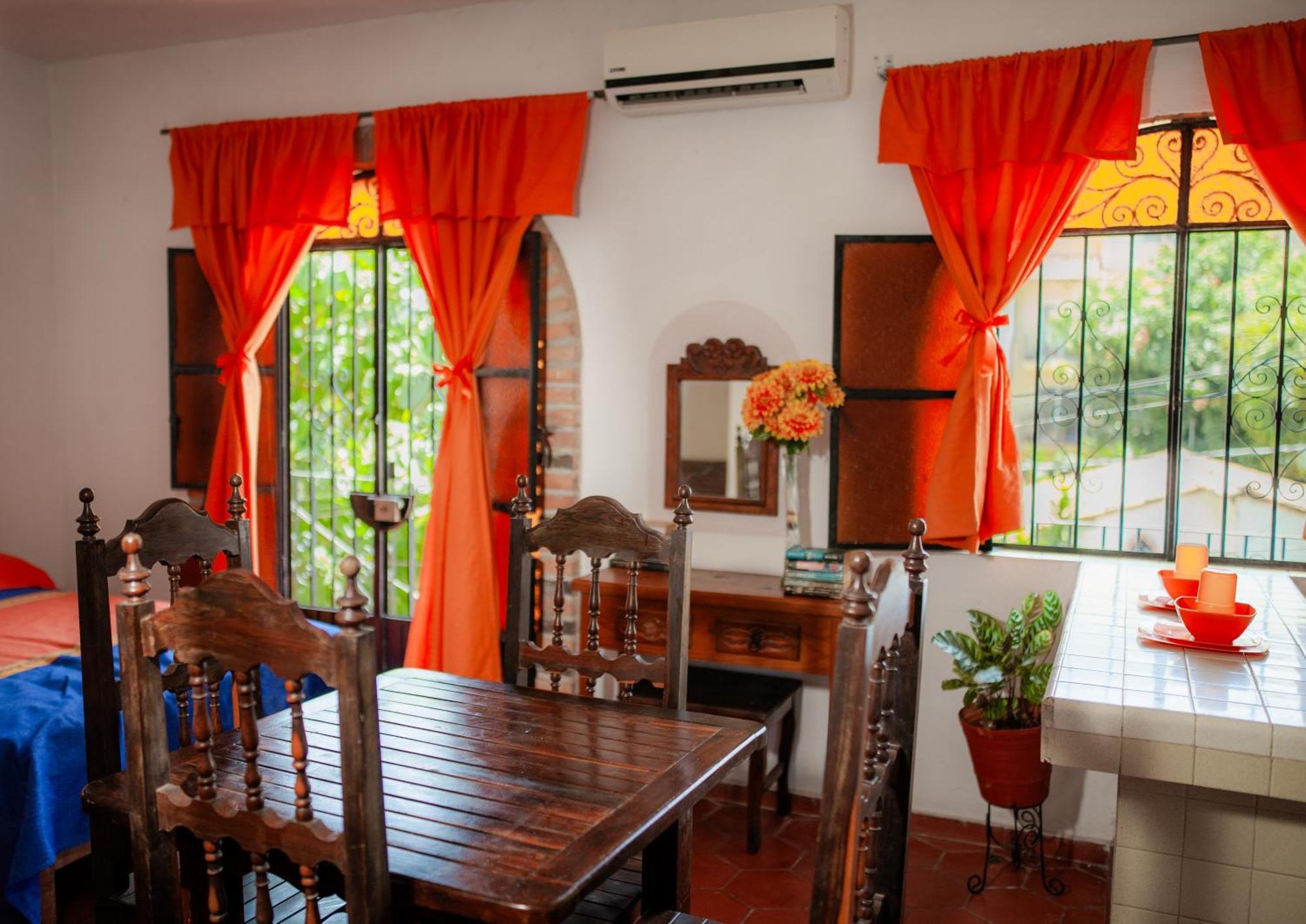 Hotel Azteca