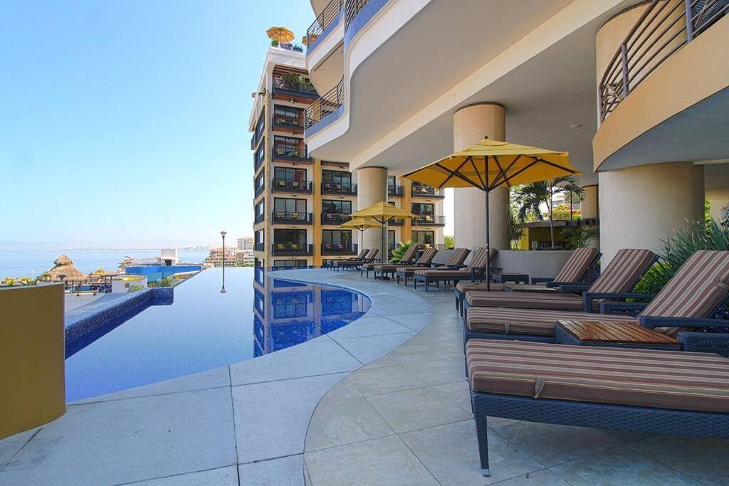 Apartment Pinnacle Resort-style - Luxurious Balcony