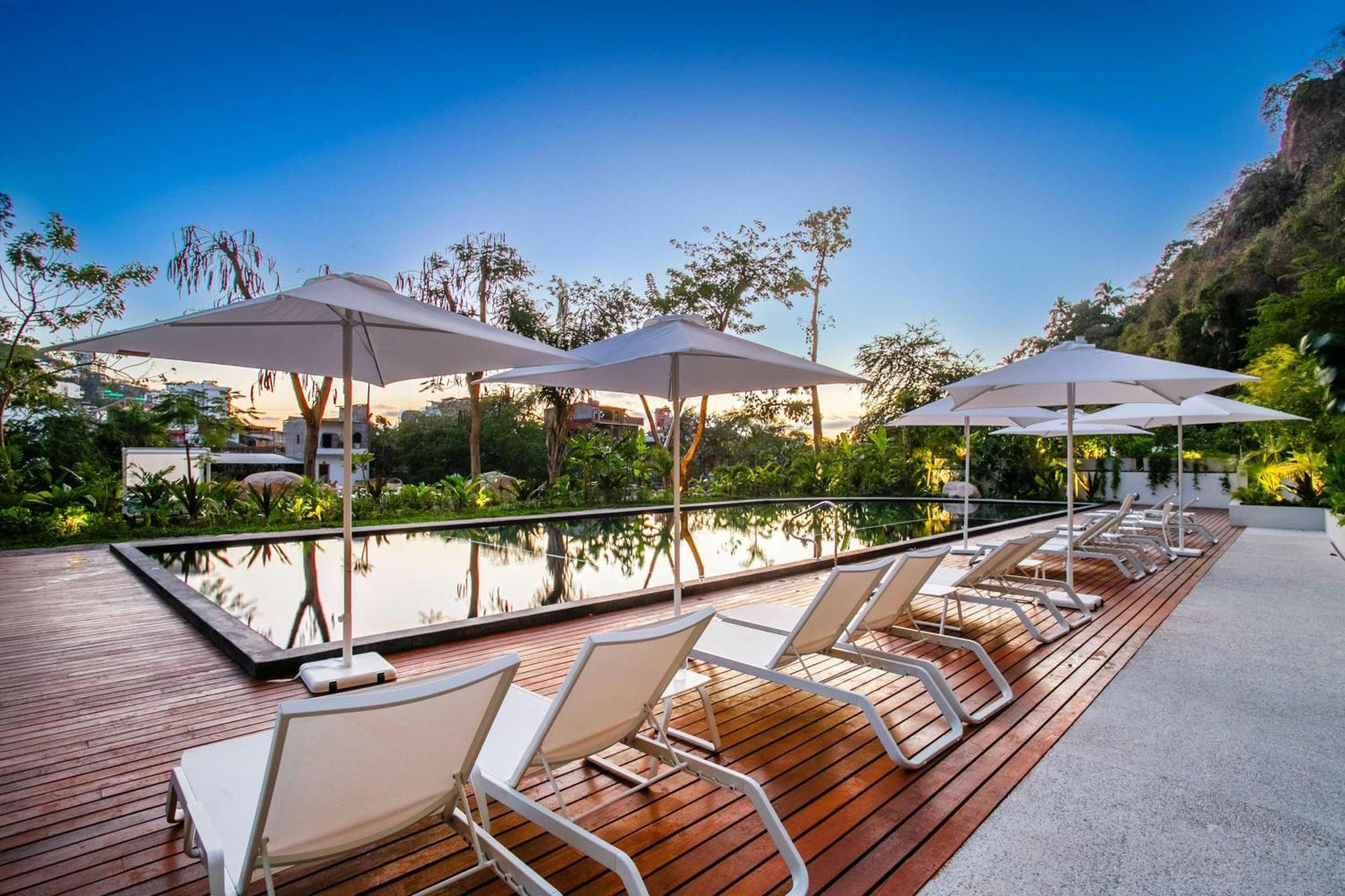 Riverfront 3br At Oasis | 2 Pools, Gym & Bar Holiday home *