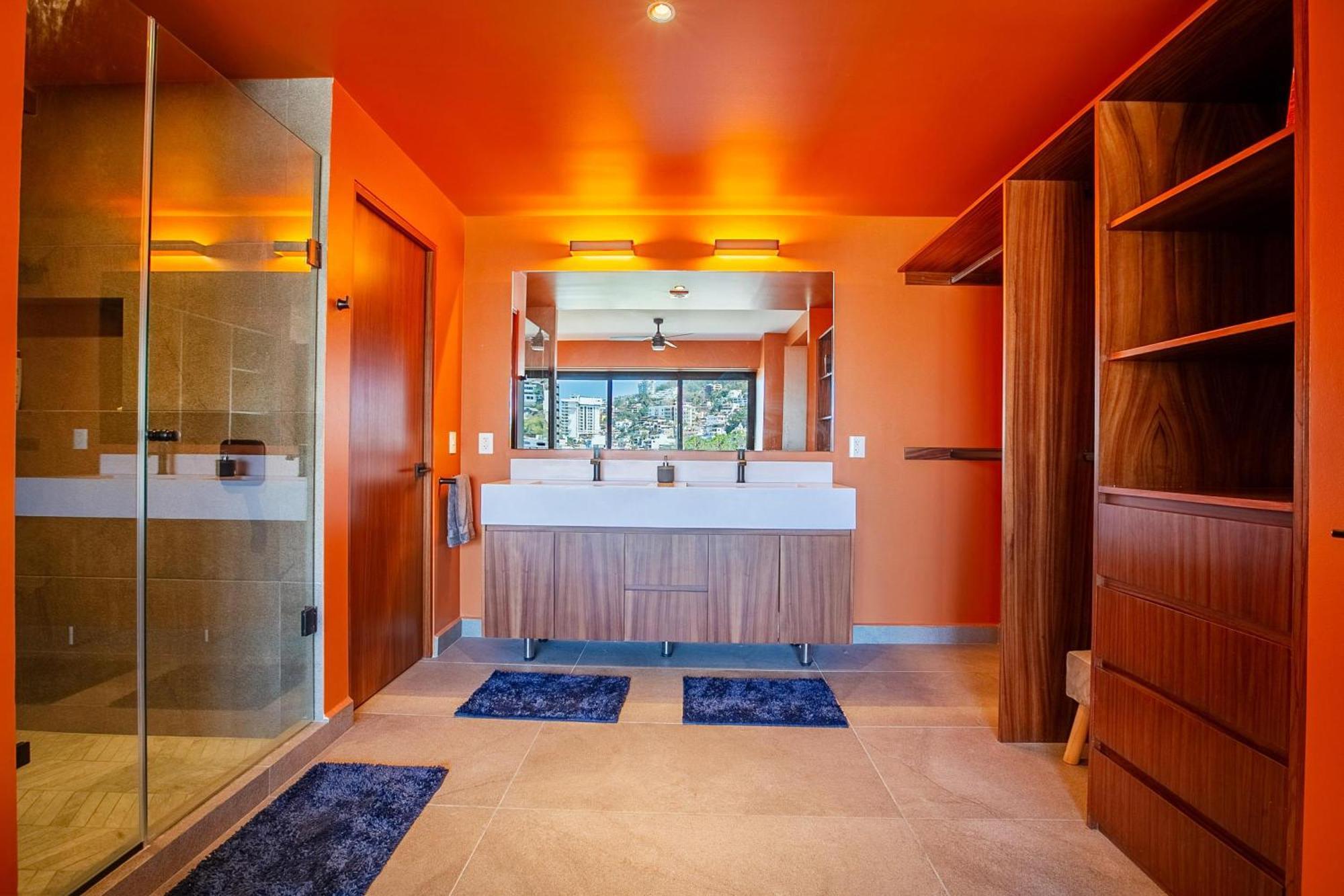 Riverfront 3br At Oasis | 2 Pools, Gym & Bar Puerto Vallarta