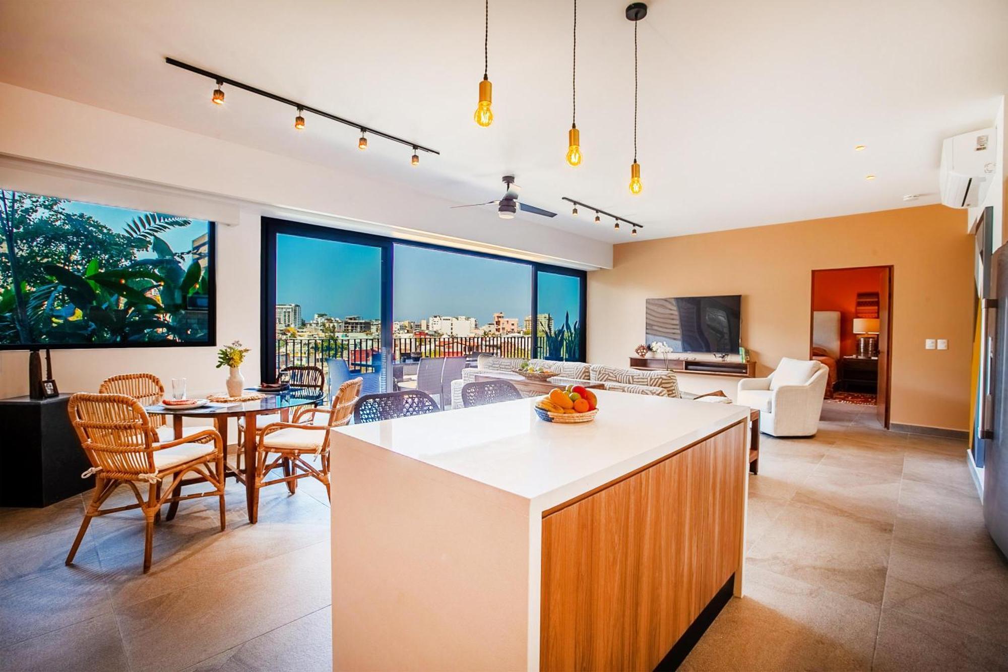Holiday home Riverfront 3br At Oasis | 2 Pools, Gym & Bar