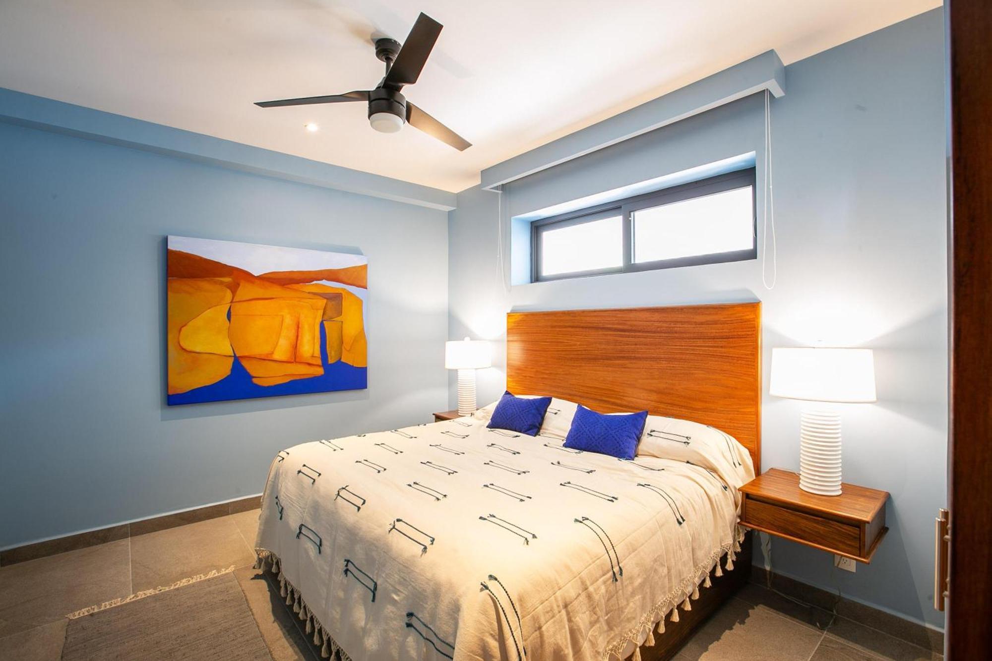 Riverfront 3br At Oasis | 2 Pools, Gym & Bar *