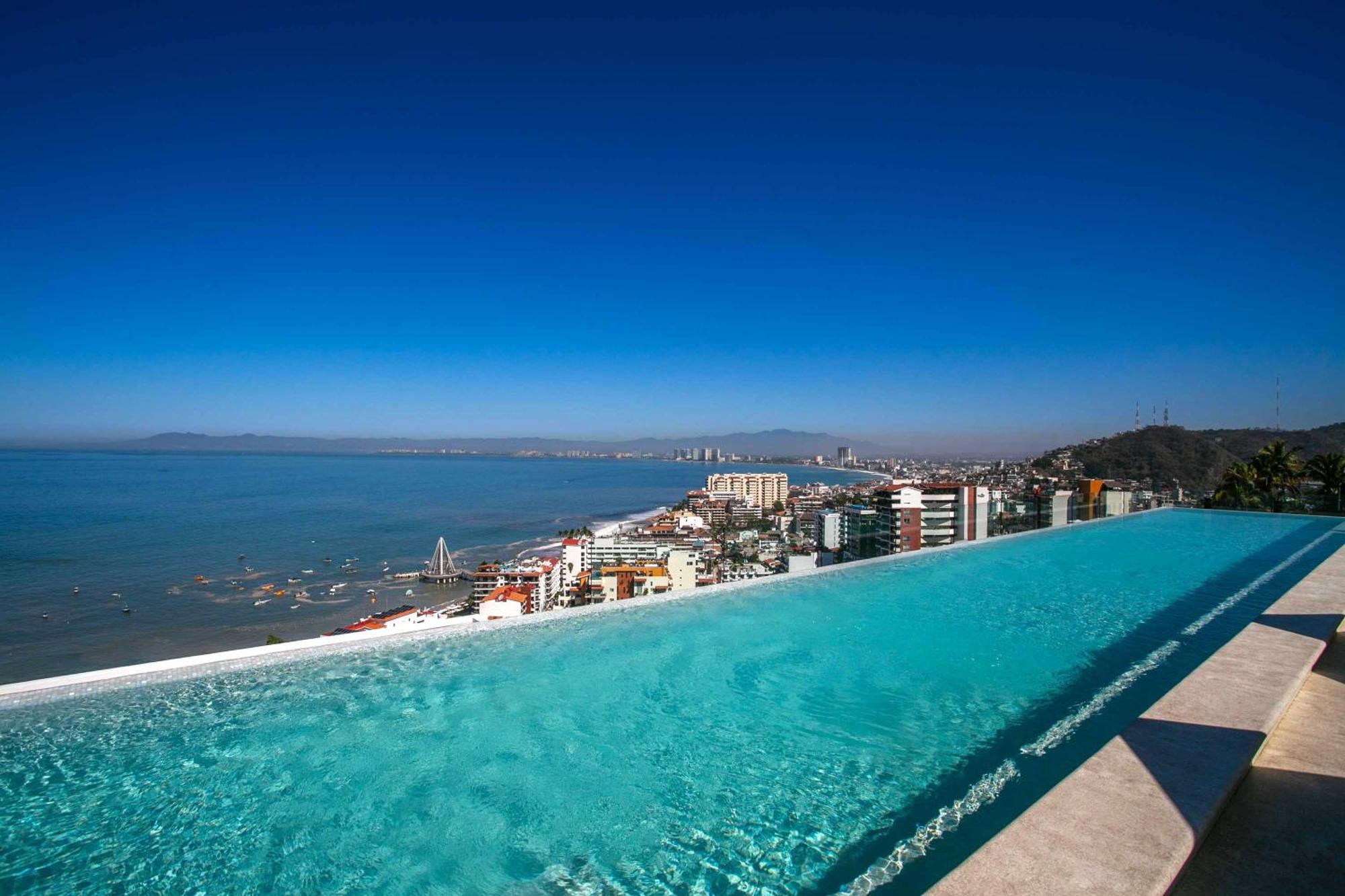 Holiday home Oceanview Luxury, 2 Bd In Amapas With Rooftop Pool