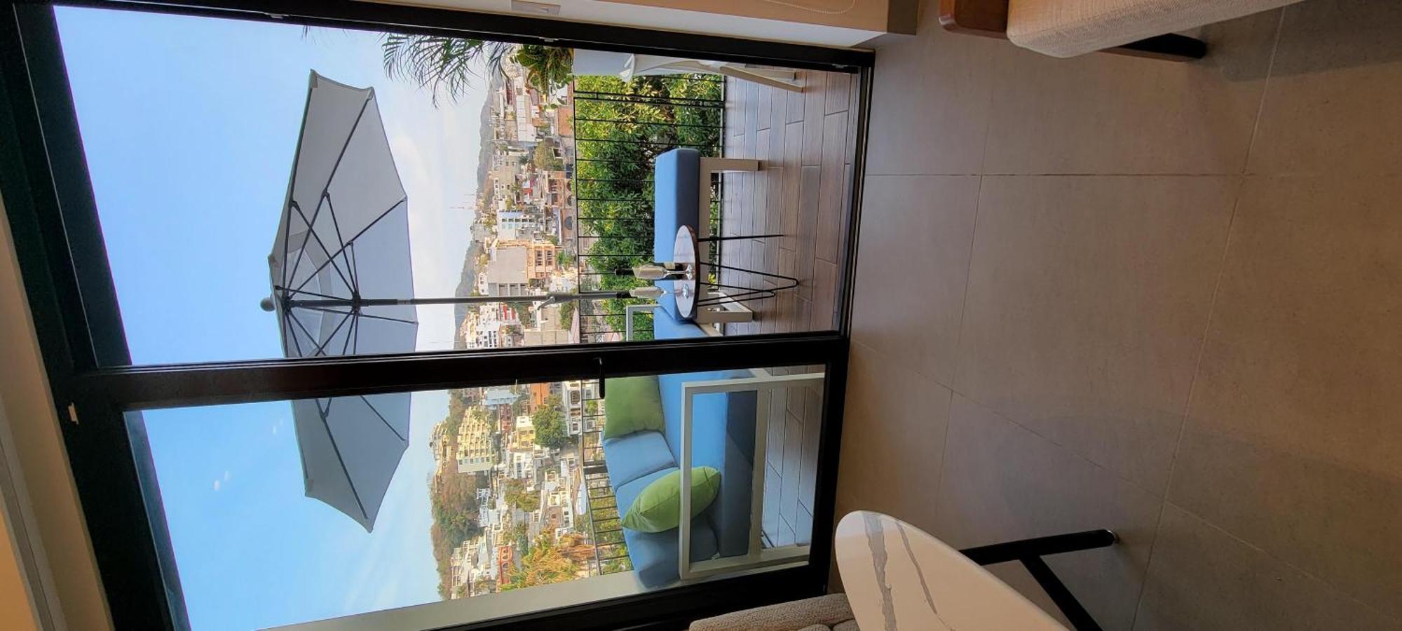 Blissful Escape With Stunning Views, Rooftop Pool Puerto Vallarta