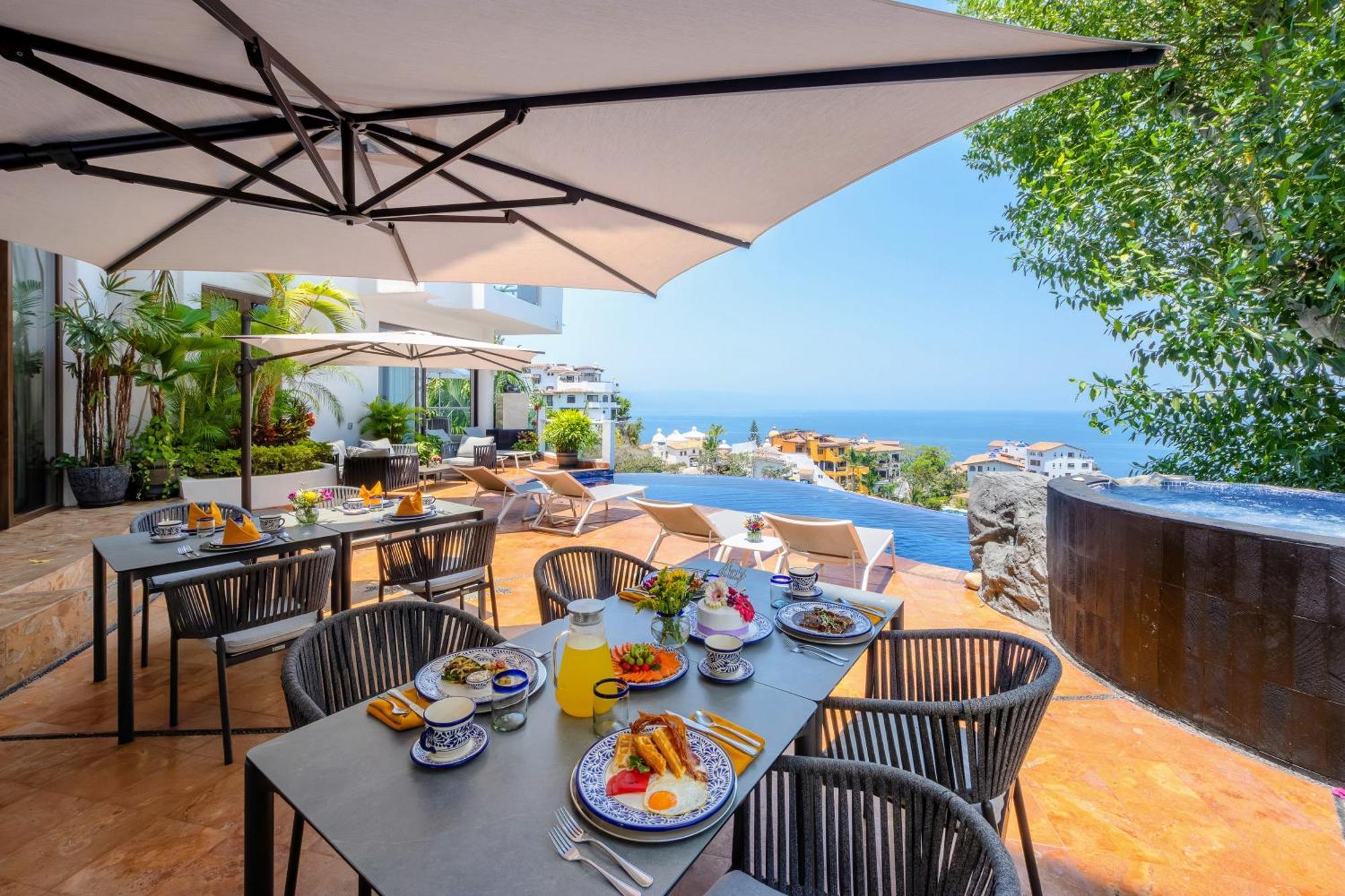 Hotel Divina Luxury 5*