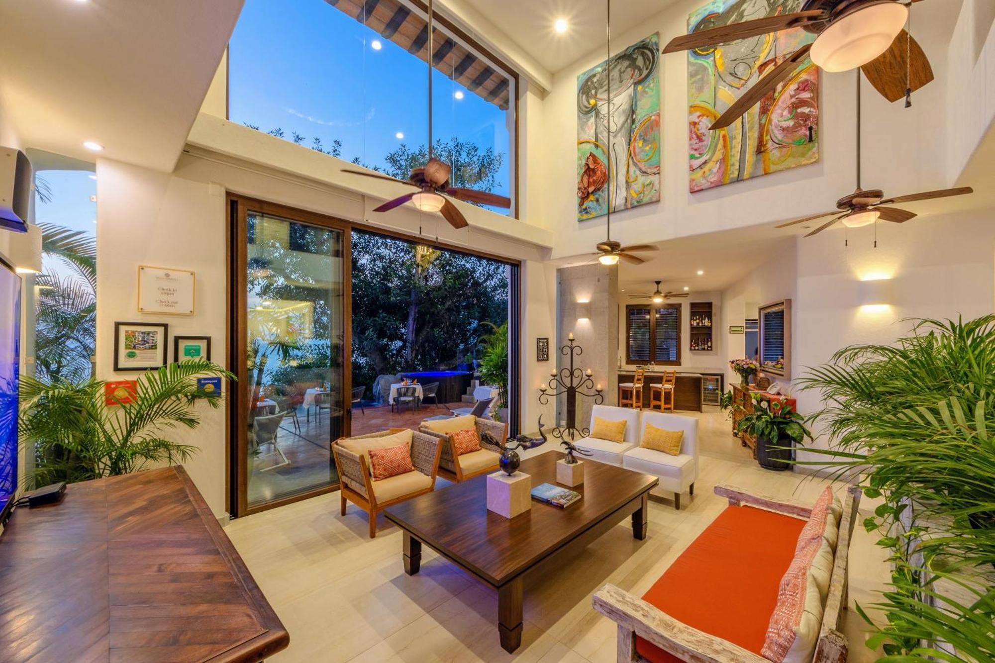 Divina Luxury Hotel Puerto Vallarta