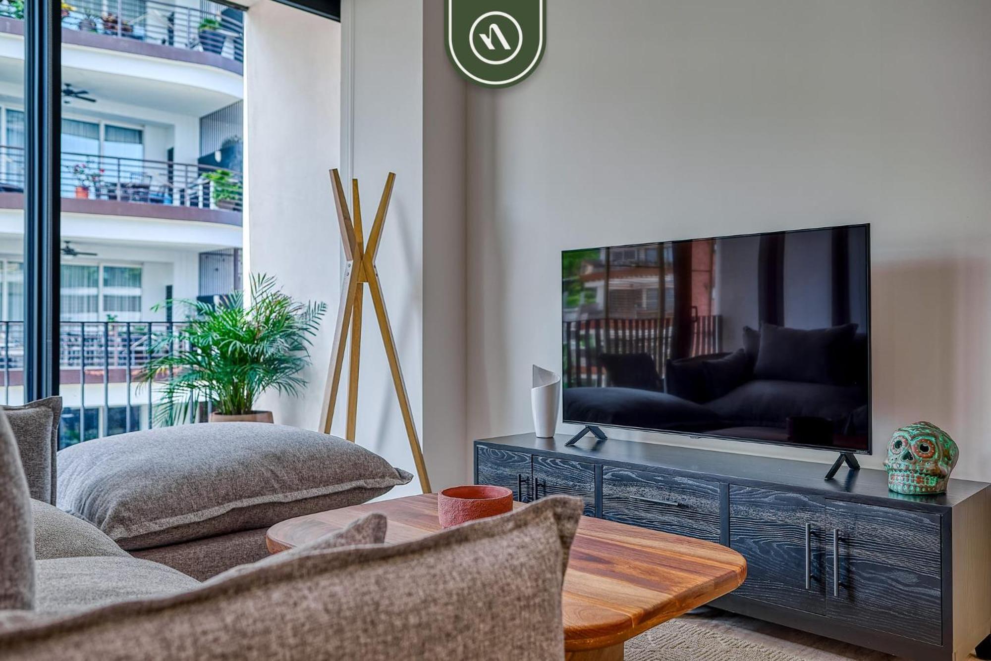 Luxury In Romantic Zone - Infinity Pool Apartment Puerto Vallarta
