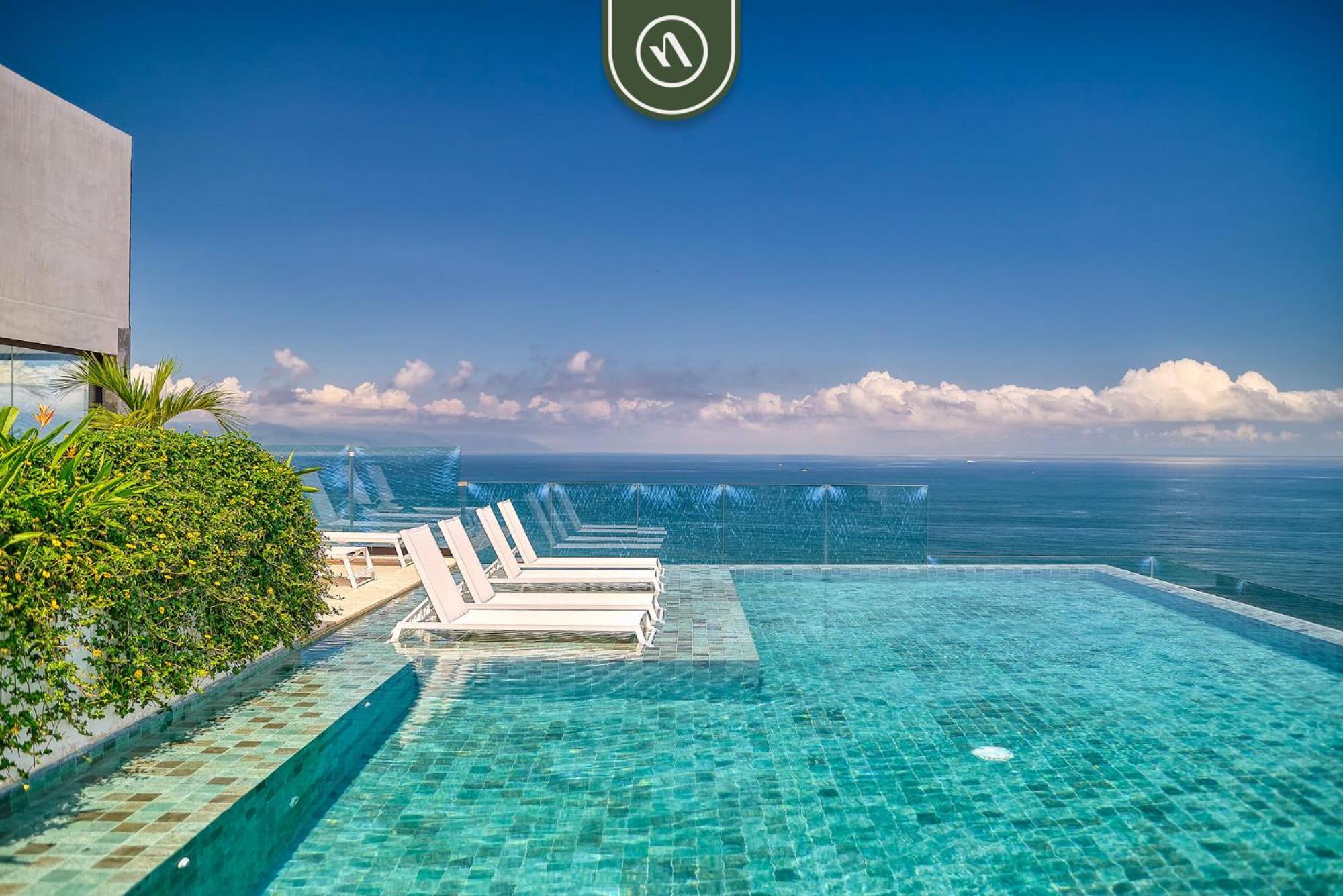 Luxury In Romantic Zone - Infinity Pool *