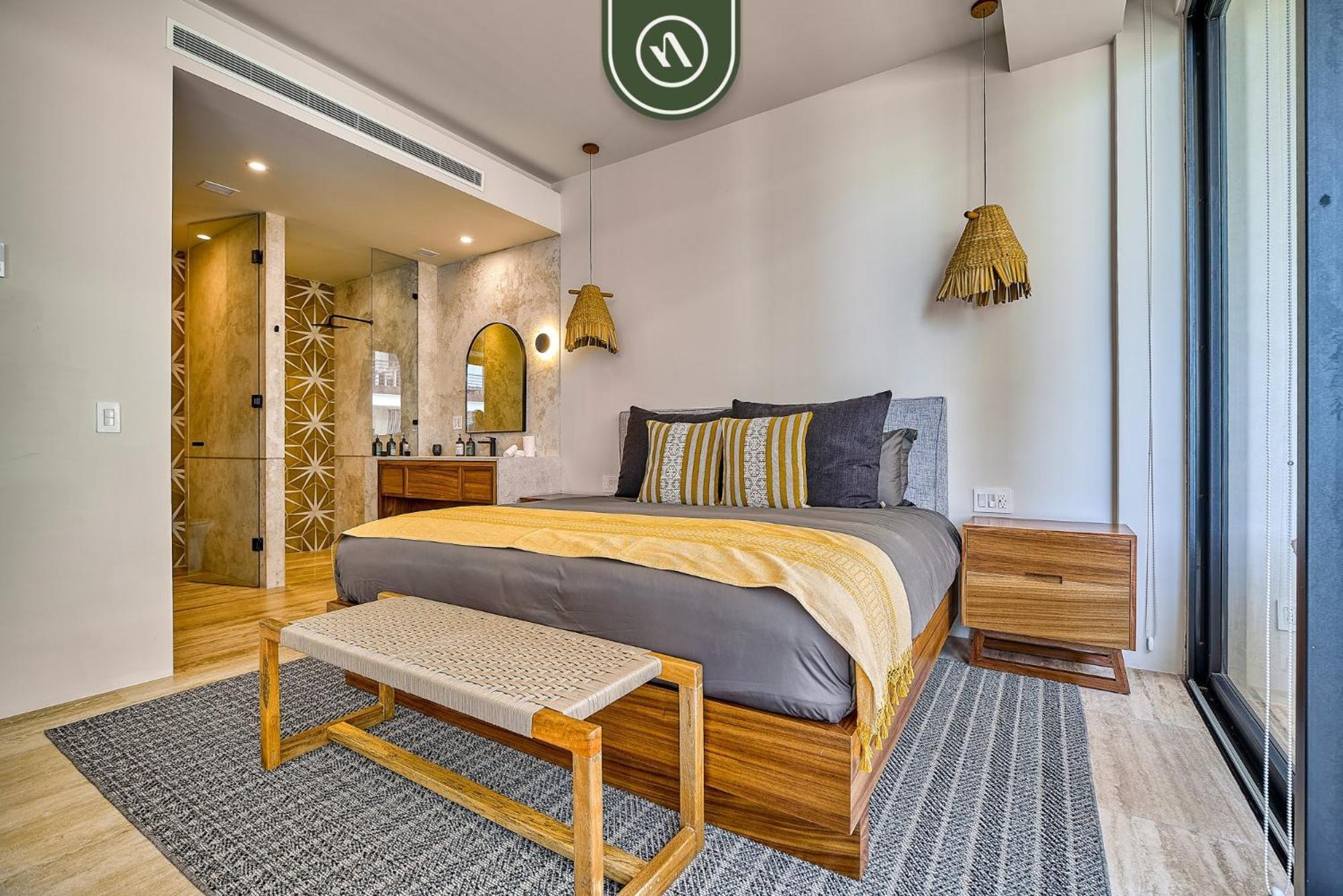 Luxury In Romantic Zone - Infinity Pool Apartment *