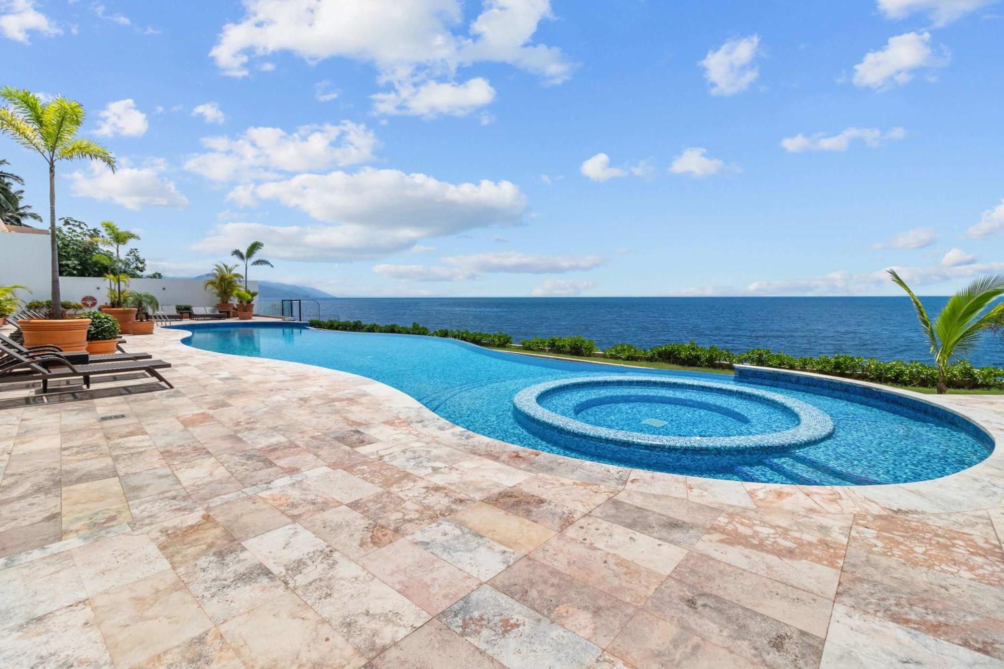 Blue Horizon Luxury Puerto Vallarta
