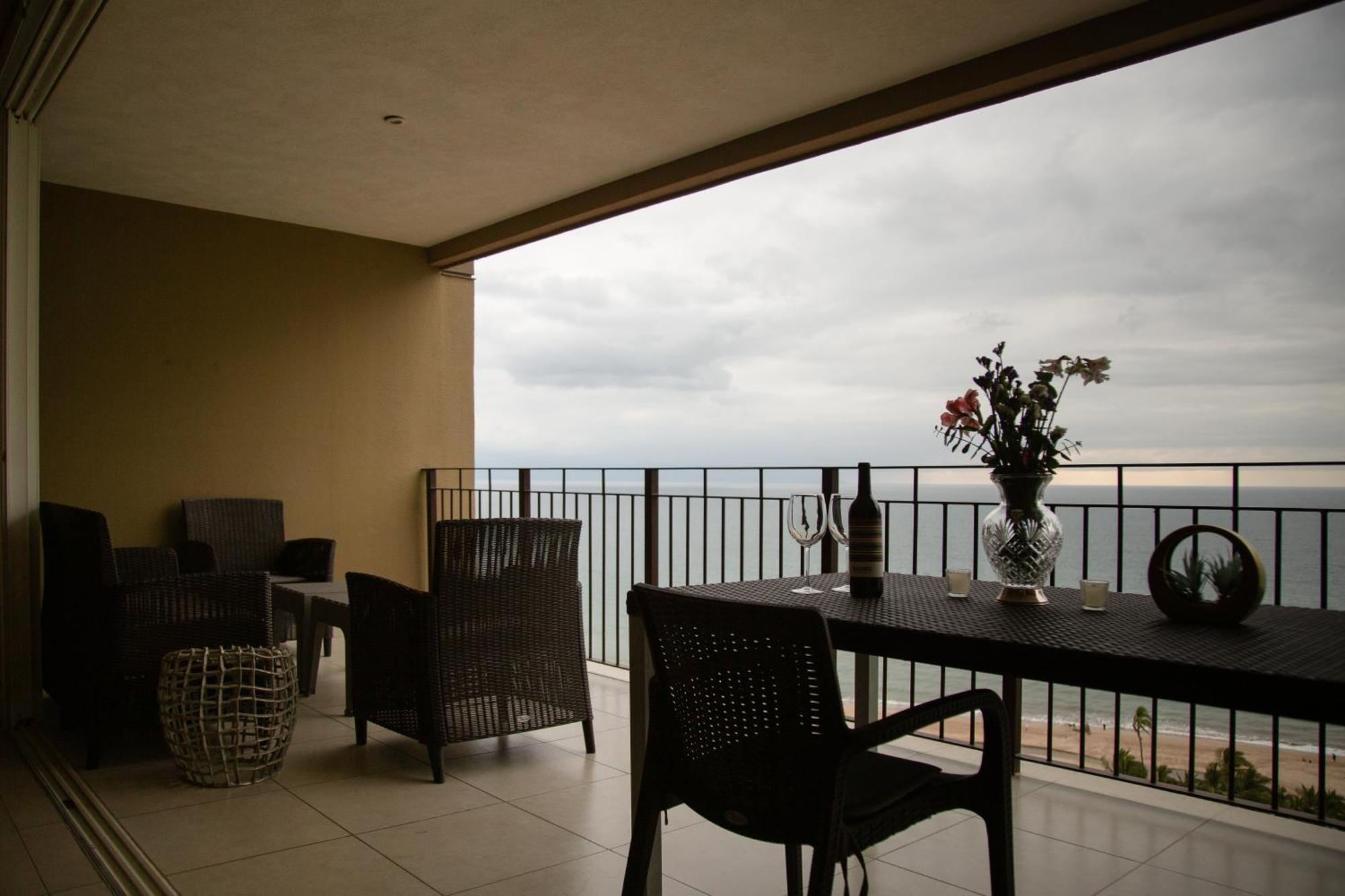 Gorgeous 15 Floor Grand Venetian * Puerto Vallarta