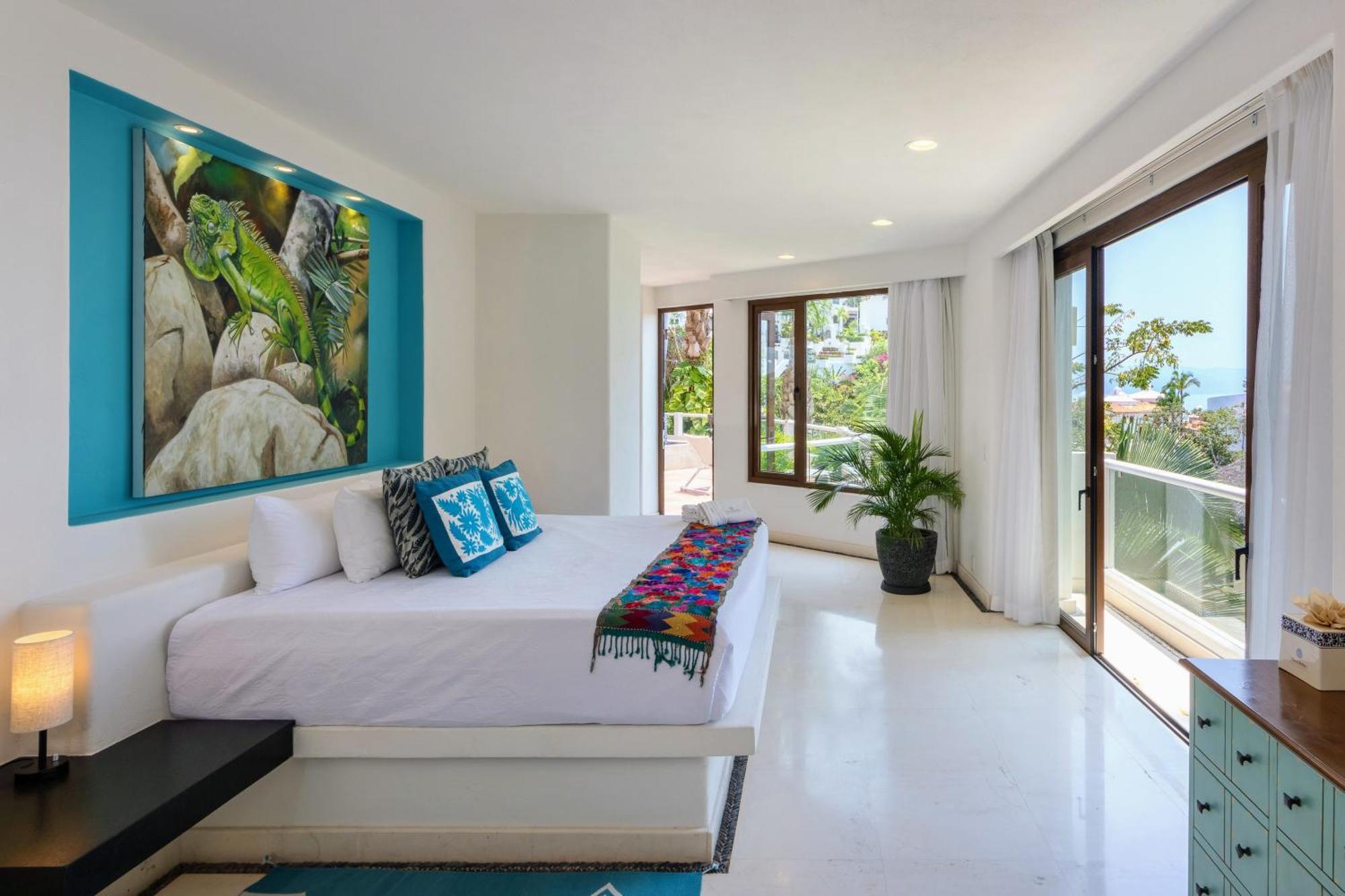 Divina Luxury