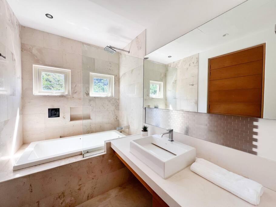 Beachfront In Exclusive Zone Puerto Vallarta