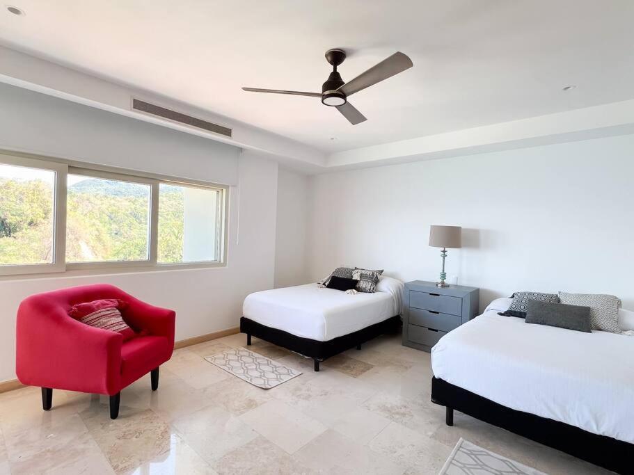 Beachfront In Exclusive Zone *